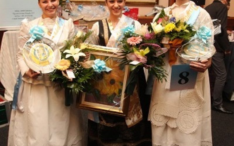 (Srpski) Bunjevci obilužili nacionalni praznik „Dan Velikog prela”