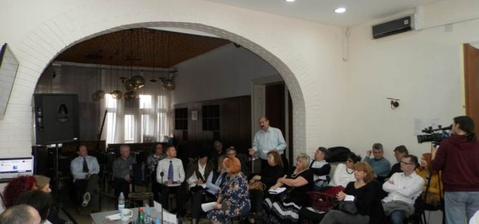 (Srpski) U Novom Sadu održan skup o informisanju na manjinskim jezicima