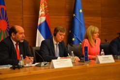 (Srpski) Završen program podrške inkluziji Roma, preko 15 nacionalnih partnera i 20 pilot opština
