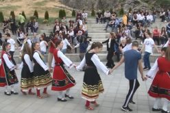 (Srpski) Dimitrovgradske škole učestvuju u manifestaciji „Ruže Bugarske“