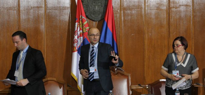 (Srpski) Republička izborna komisija predstavila uputstvo za sprovođenje izbora za članove nacionalnih saveta