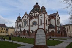 (Srpski) Subotička sinagoga otvorena za turiste