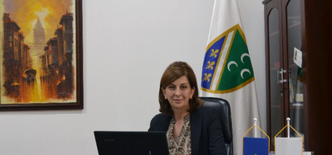 (Srpski) Dr. Jasmina Curić upisana kao predsjednica Vijeća u registru nacionalnih savjeta
