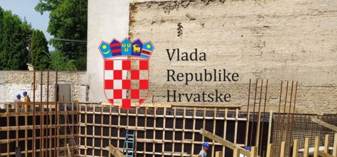 (Srpski) VLADA REPUBLIKE HRVATSKE PODRŽALA DALJU IZGRADNJU „HRVATSKE KUĆE“ I KADROVSKO OSNAŽIVANJE HRVATSKE ZAJEDNICE